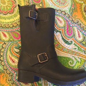 Kenneth Cole moto rain boots